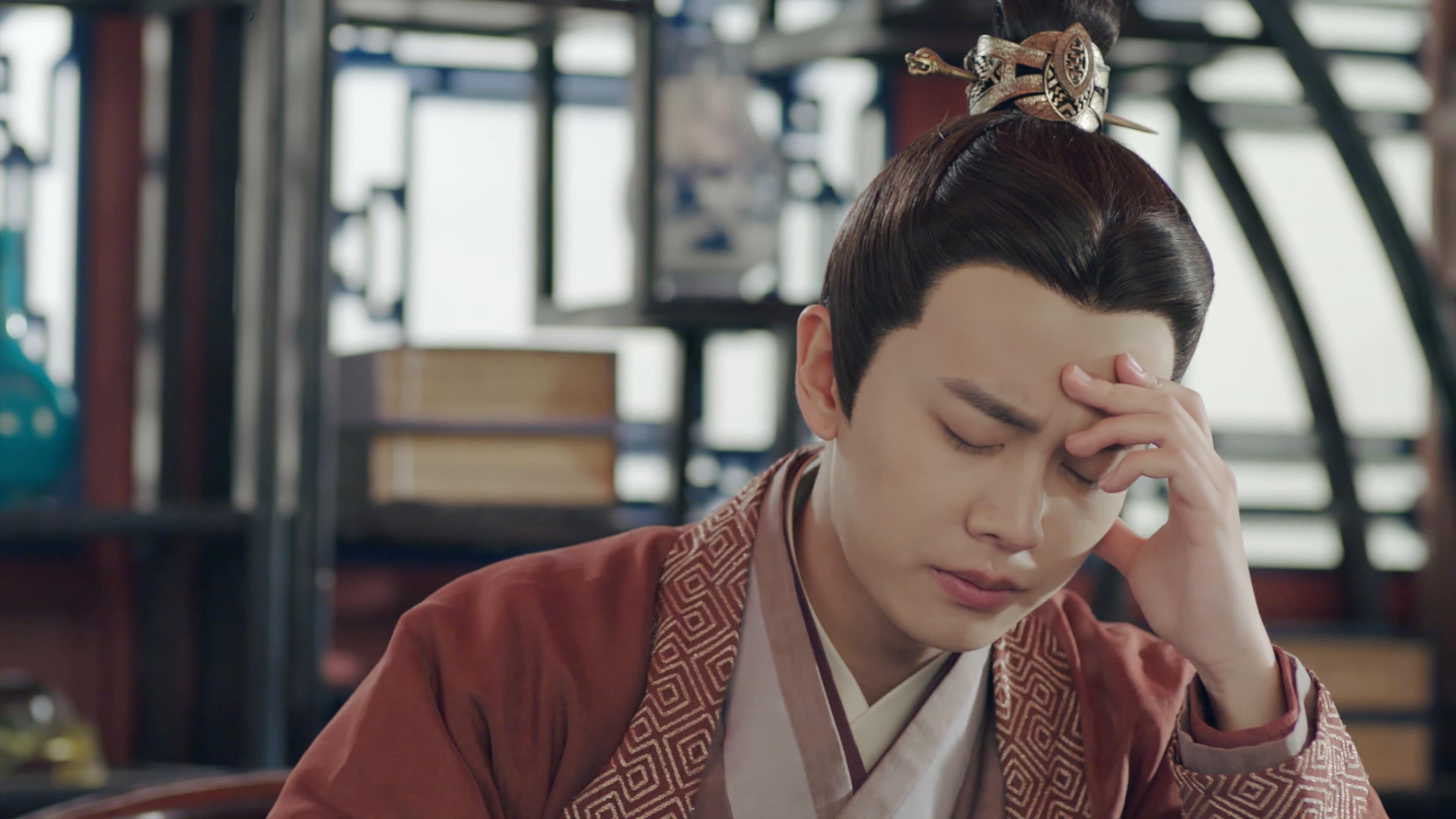 绿茵场与篮球馆的交叉线，当国家德比的硝烟与库里的叹息共振