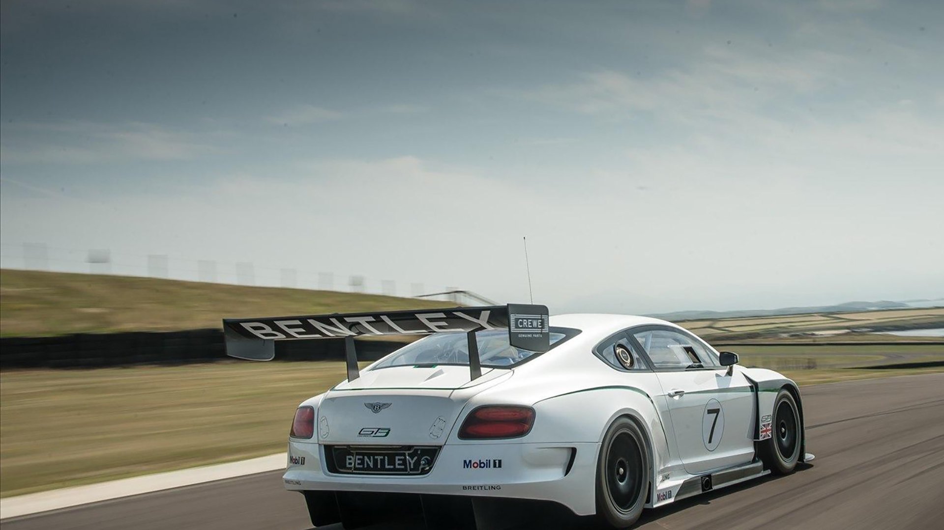 一箭封喉！布雷默一记头槌锁定乾坤，德甲冠军悬念被他一手扼杀